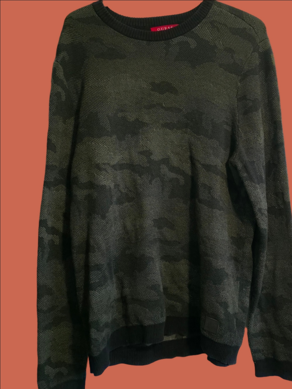 4/$67 Deal! GUESS Men's Dark Olive & Black Camo Crewneck Sweater